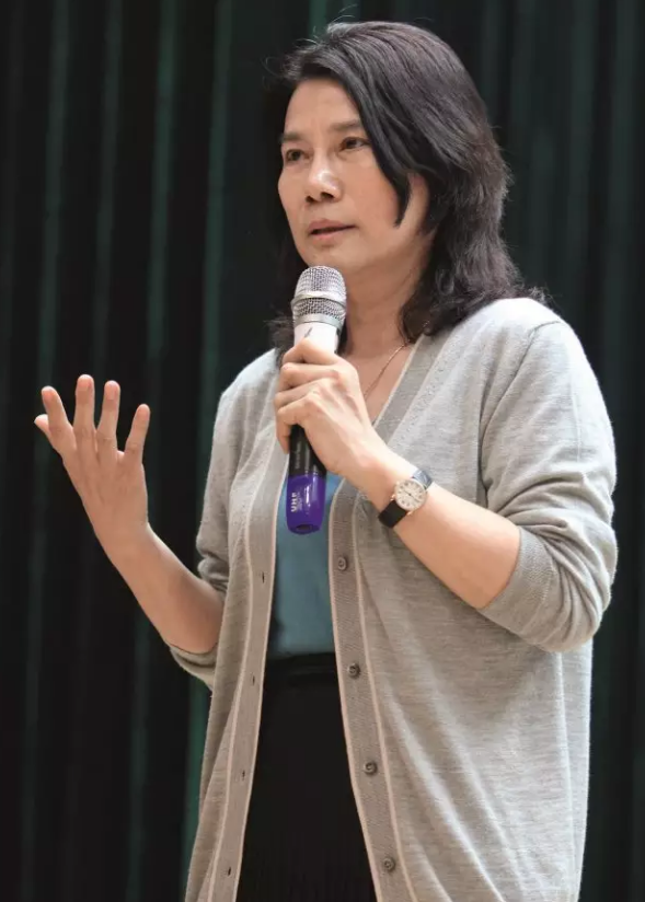 （颉生智库原创）金牌销售我只服董小姐---论销售的自我修养